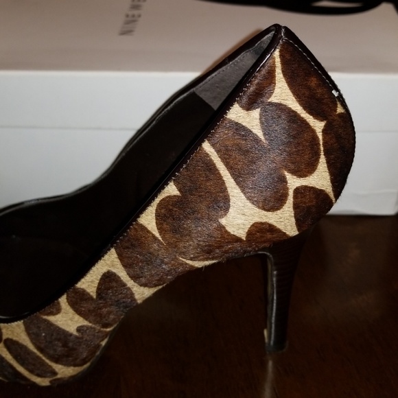 Nine West Giraffe Peep Toe Heels 8M - Picture 7 of 15